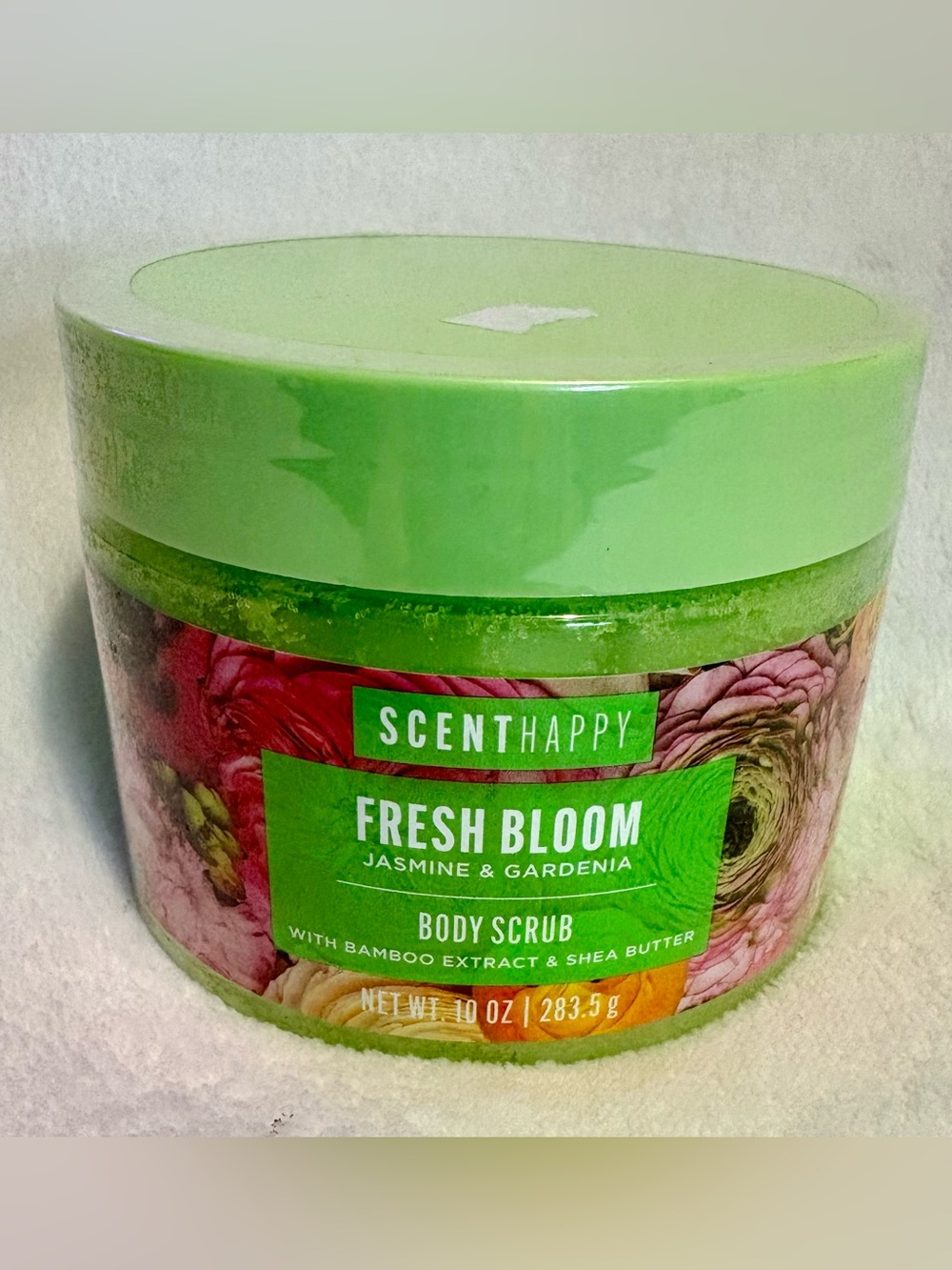 ScentHappy Fresh Bloom Jasmine & Gardenia Body Scrub - Green